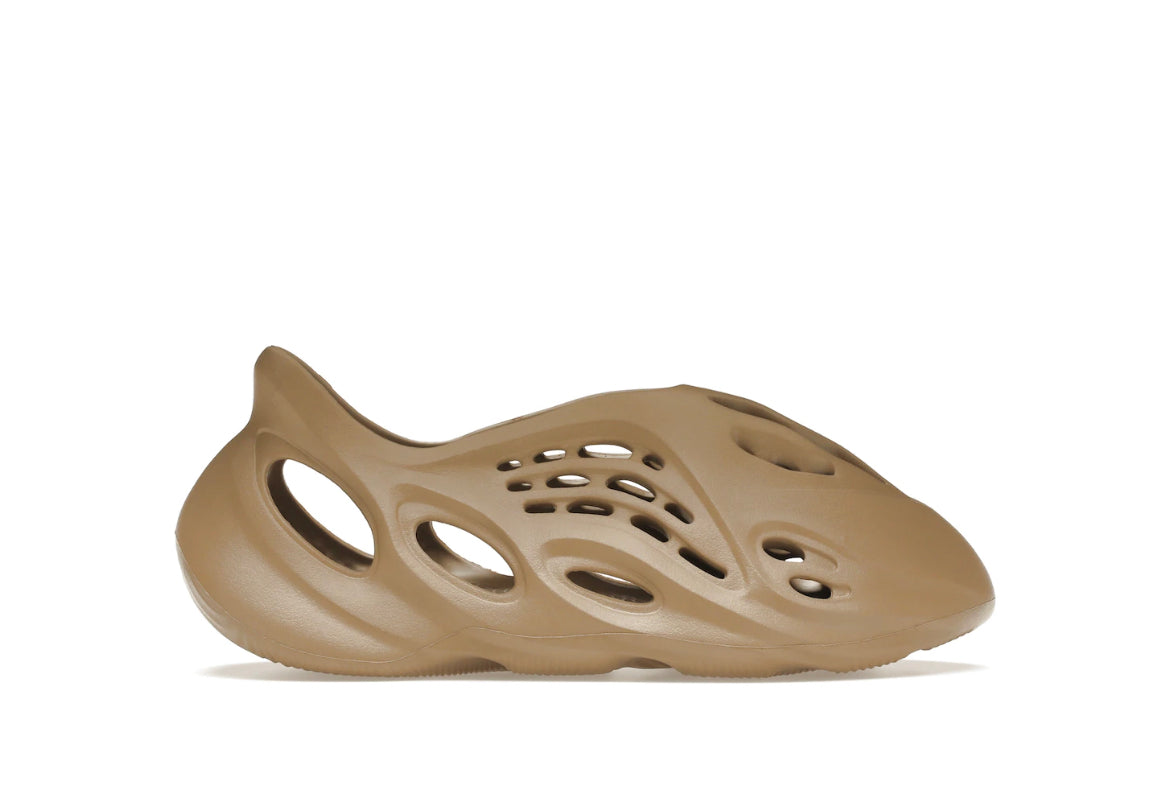 adidas Yeezy Foam RNNR “Mist”