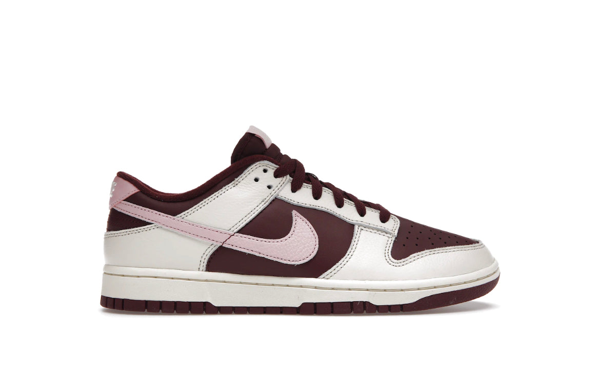 Nike Dunk Low Valentines